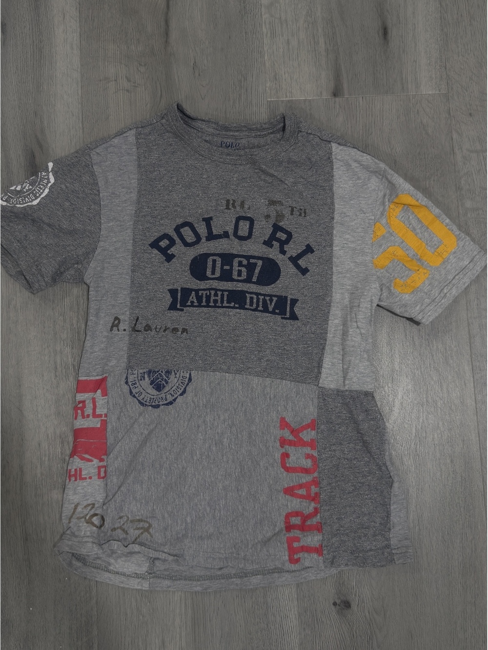 Polo Ralph Lauren Boy's Patchwork Graphic Logo T-Shirt Gray Size S